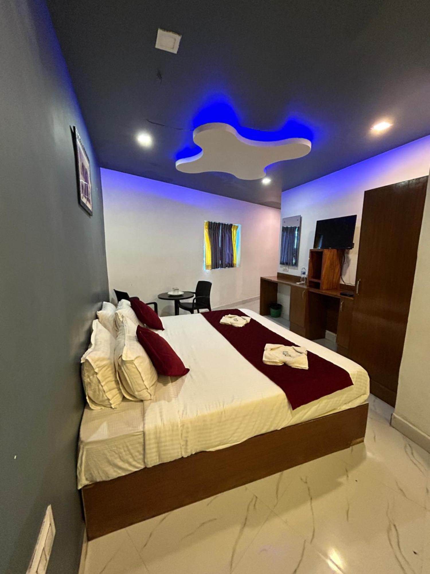 The Elite Beachview Pondicherry Esterno foto