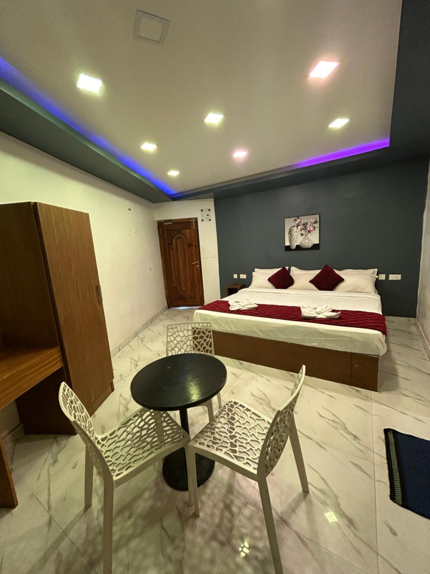The Elite Beachview Pondicherry Esterno foto