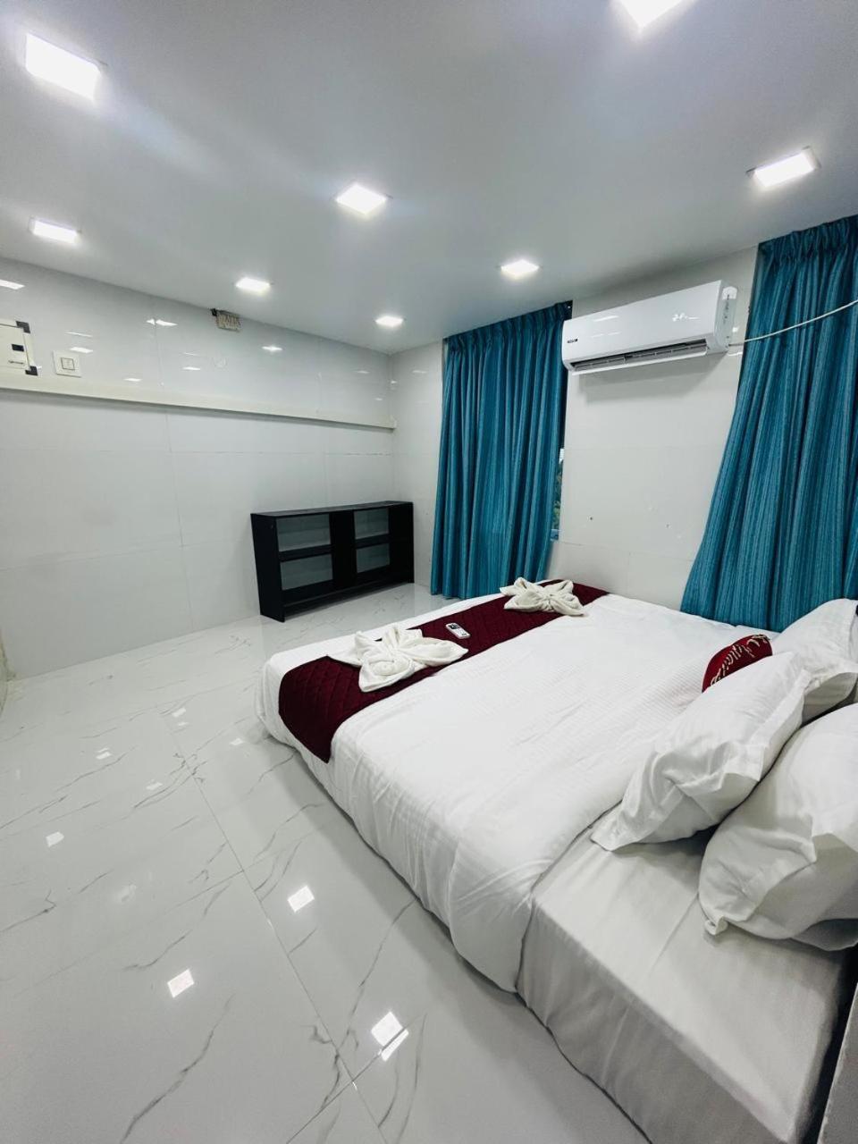 The Elite Beachview Pondicherry Esterno foto